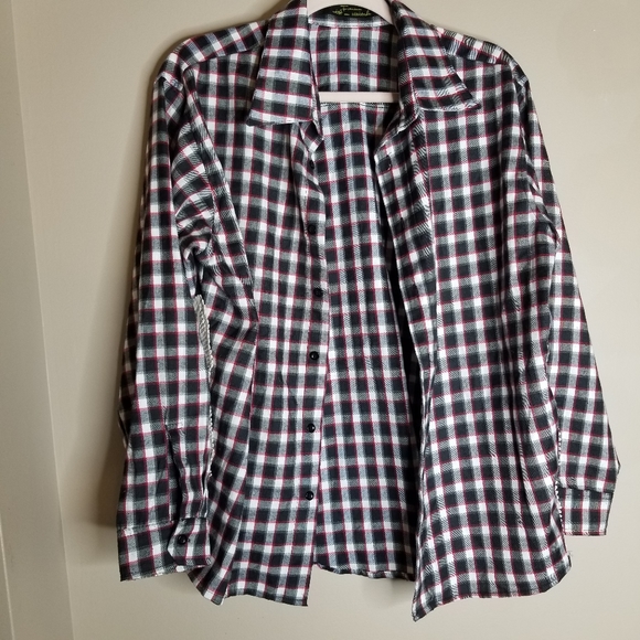 Frananna with an attitude Fannel Side cut out top - Picture 9 of 13